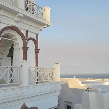 Апартаменты Kalleni Santorini *