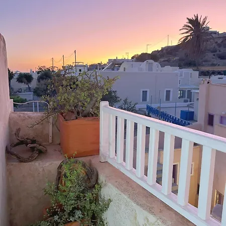 Kalleni Santorini