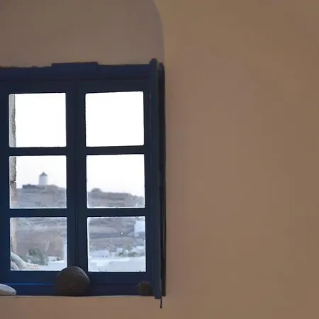 Kalleni Santorini 公寓