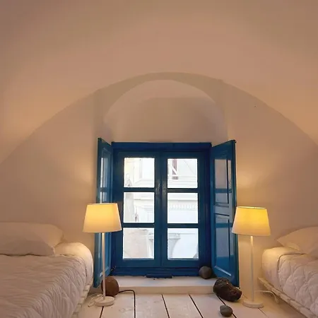 公寓 Kalleni Santorini