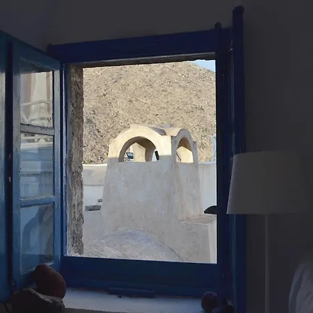 Kalleni Santorini