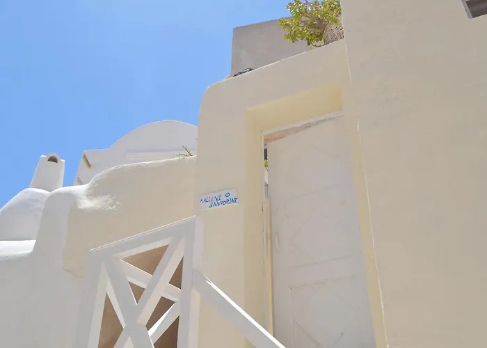 Kalleni Santorini * Emporio (Santorini)