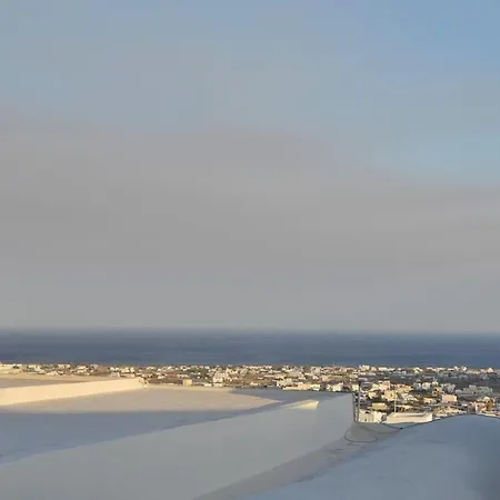 Kalleni Santorini Emporio (Santorini)