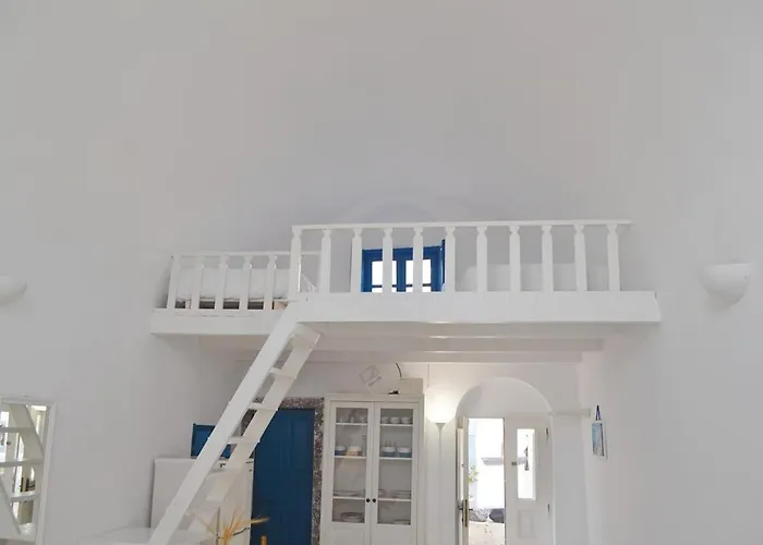 Kalleni Santorini Apartment *